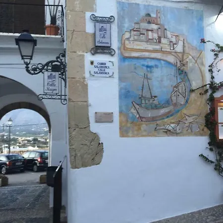 Altea, Callejeando Por Su Casco Antiguo. Exterior photo